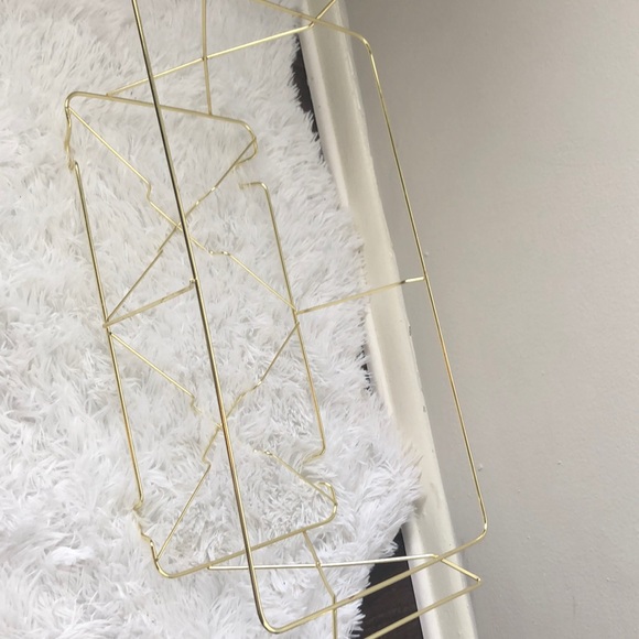 Gold BBQ HOLDER - Picture 3 of 4